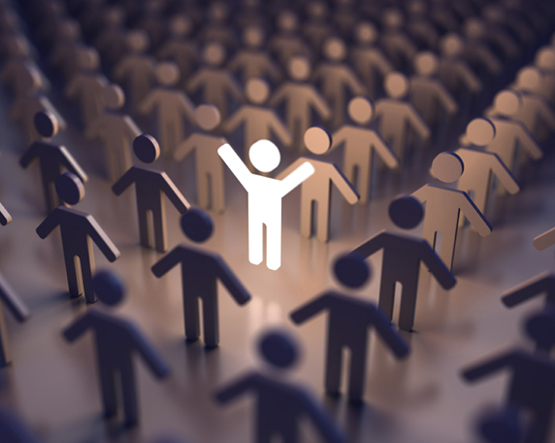 Aiuta a diffondere la consapevolezza della corretta gestione del dato all'interno della azienda. 